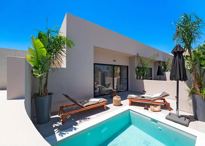 Afesou Suites